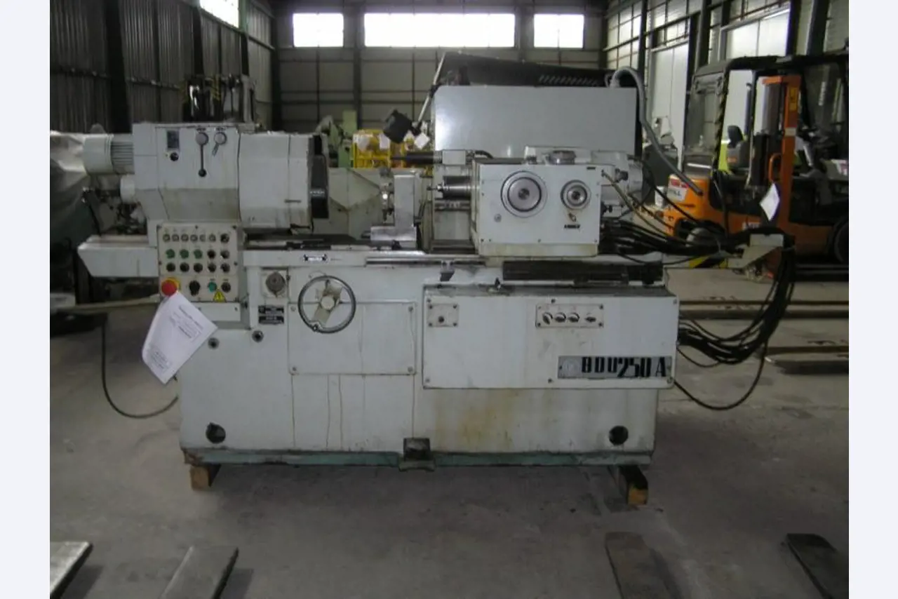 Robôs industriais-8